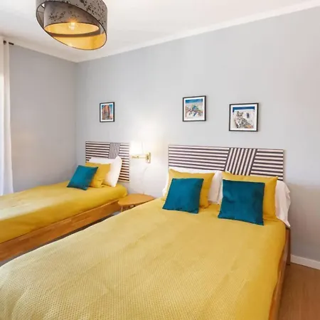 Modern 5 Mins Walking To The Santuary Lägenhet Fátima